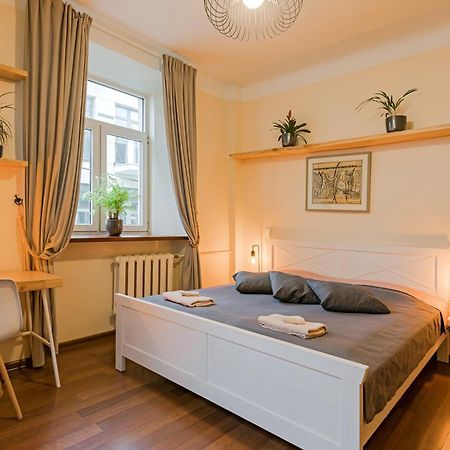 Cozy Studio And Standard Apartments In The Heart Of Oldtown Vilnius Exterior photo